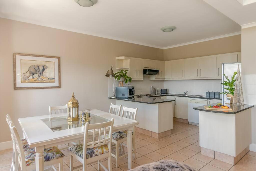 Pezula Villa- Large, Spacious And Affordable!